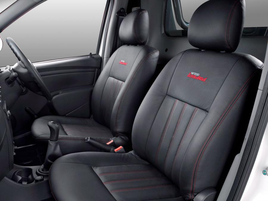  Nissan NP200 loaded 2014 года  (фото 5 из 14)